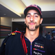 Illustration for article titled Alright, Alright, Alright: Daniel Ricciardo Brings Back The 70s